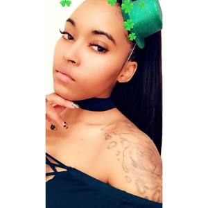 Meet your Posher, Unique